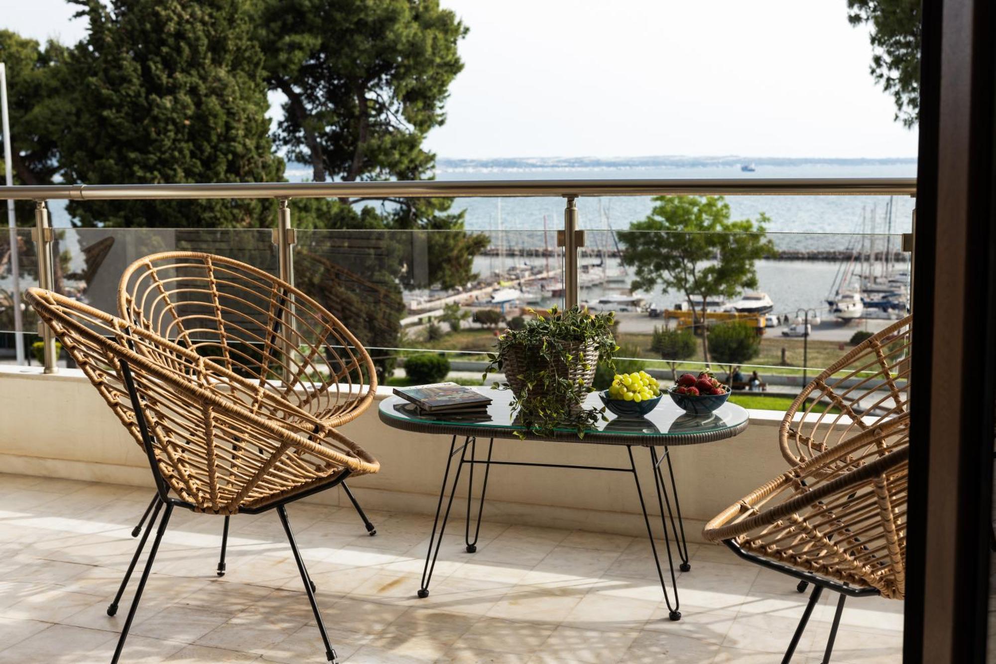 Champagne Sea View Apartment By Binobi! Thessalonique Extérieur photo